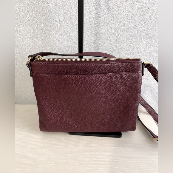 MICHAEL KORS Burgundy Leather Gold Hardware Crossbody Purse - Picture 2 of 7